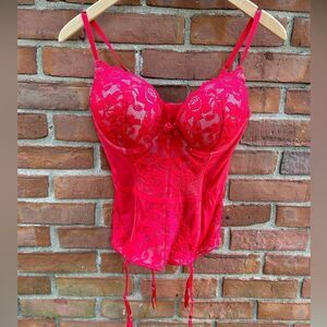 Frederick’s of Hollywood Red Lace Padded Push-Up Corset
